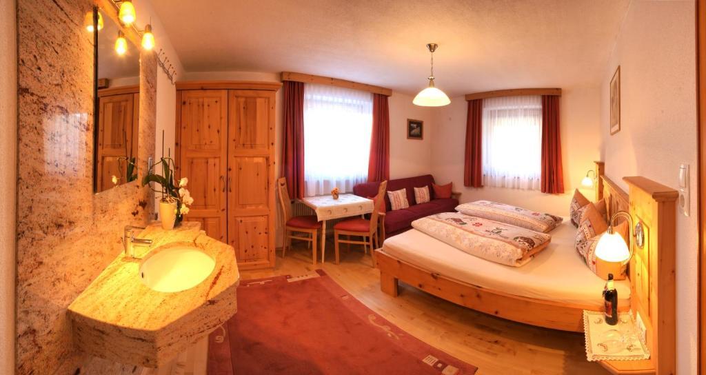 Haus Hochzeigerblick Βίλα Wenns Εξωτερικό φωτογραφία